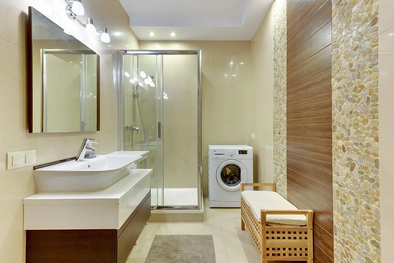 Aviator Modern 50 Apartment Gdansk